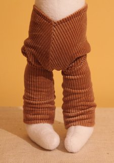 Одежда для текстильной игрушки - штаны для зайца. Урок по шитью.